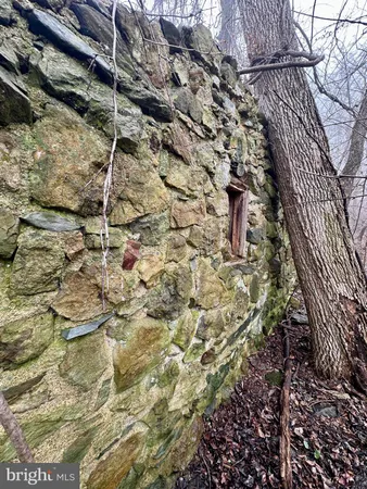 $499,000 | Blueridge Mountain, Upperville, VA 20184