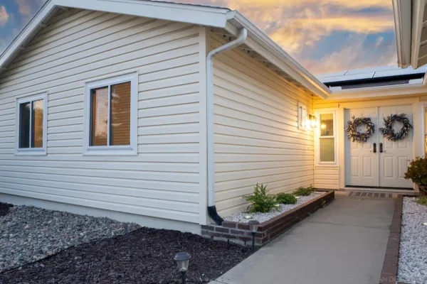 $925,000 | 10354 Settle Road, Santee, CA 92071