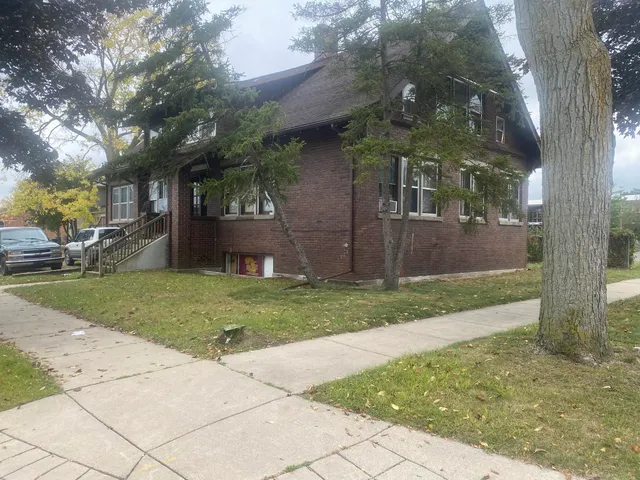 $699,000 | 109 Illinois Street, Mount Pleasant, MI 48858