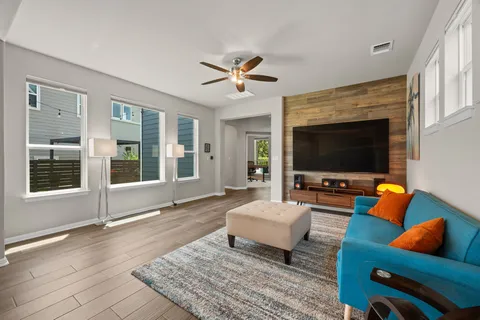 $375,000 | 8912 Cattle Baron Path, Austin, TX 78747