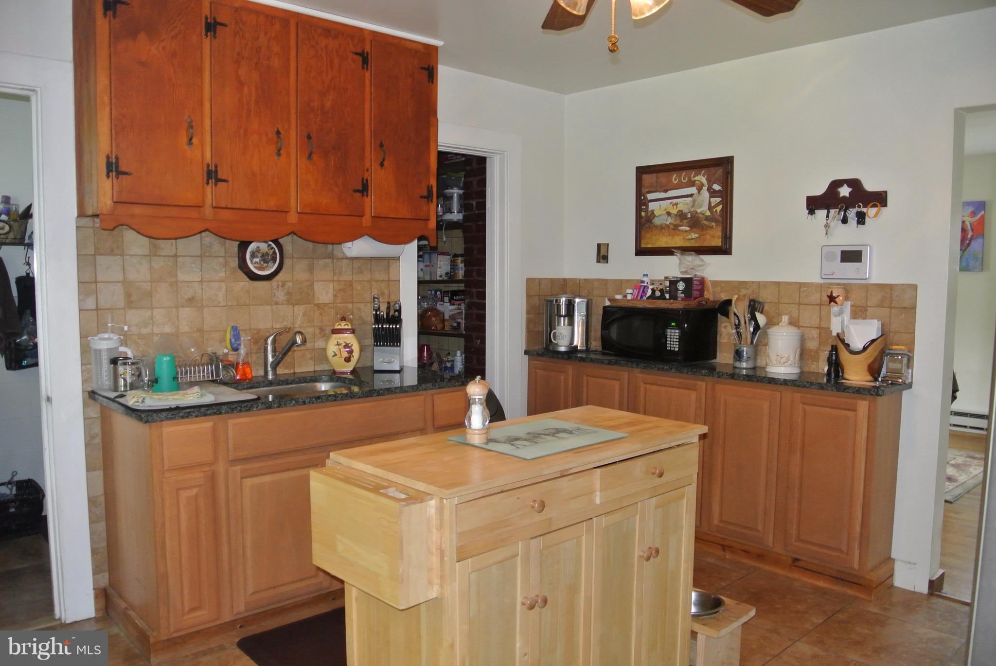12047 Elk Run Road Catlett, VA 20119 - Photo 17 of 29 kitchen