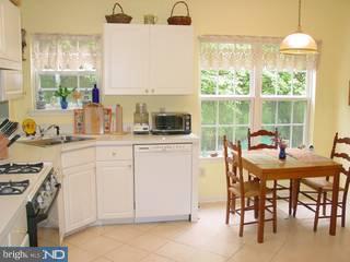 25 Rider Terrace Princeton, NJ 08540 - Photo 4 of 5