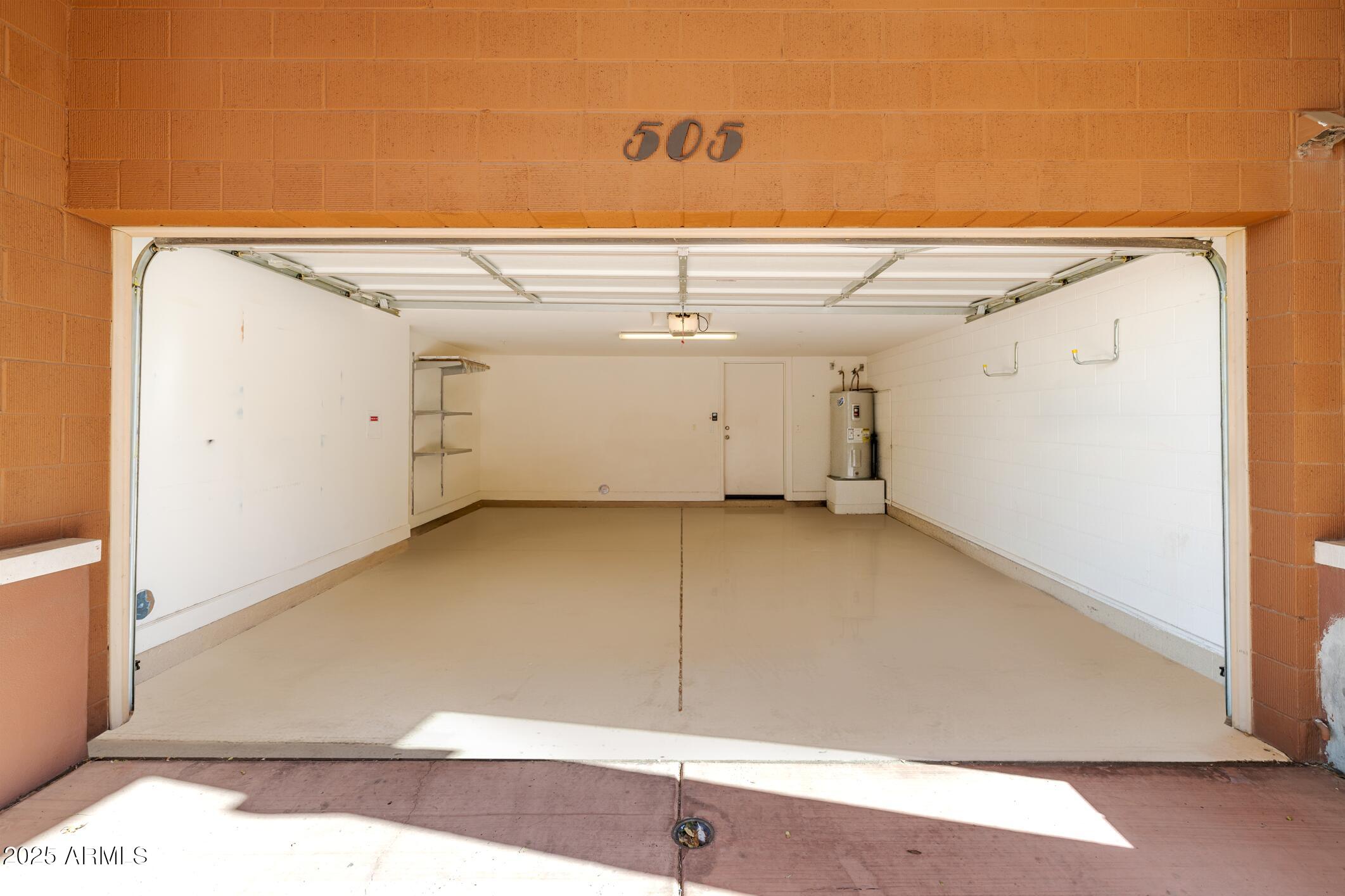 505 West 6th Street Tempe, AZ 85281 - Photo 30 of 32 a view of a garage
