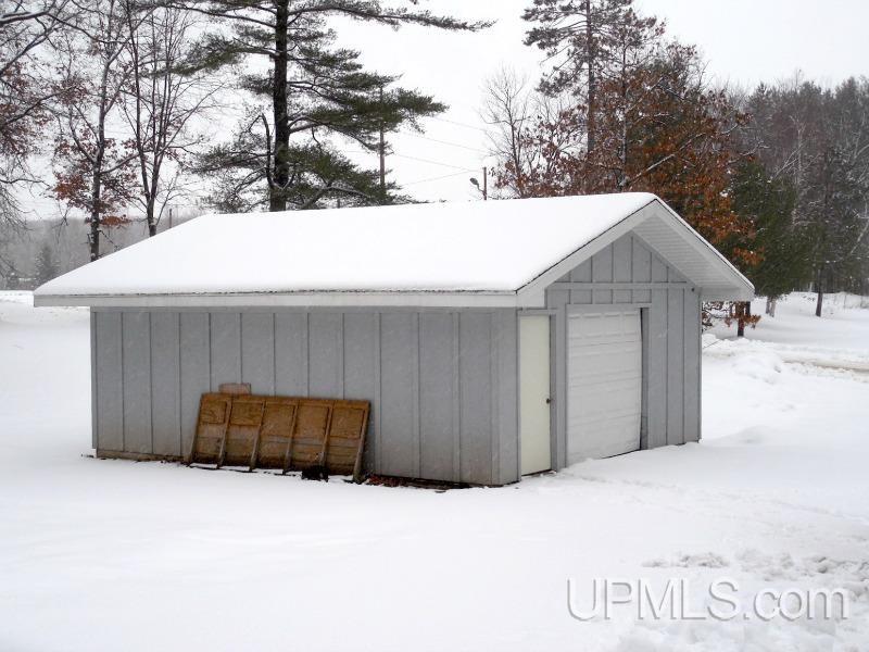 4588 Carpenter Road Florence, WI 54121 - Photo 18 of 18