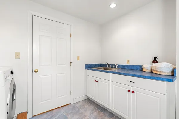 $1,795,000 | 14 Melrose Avenue, Needham, MA 02492