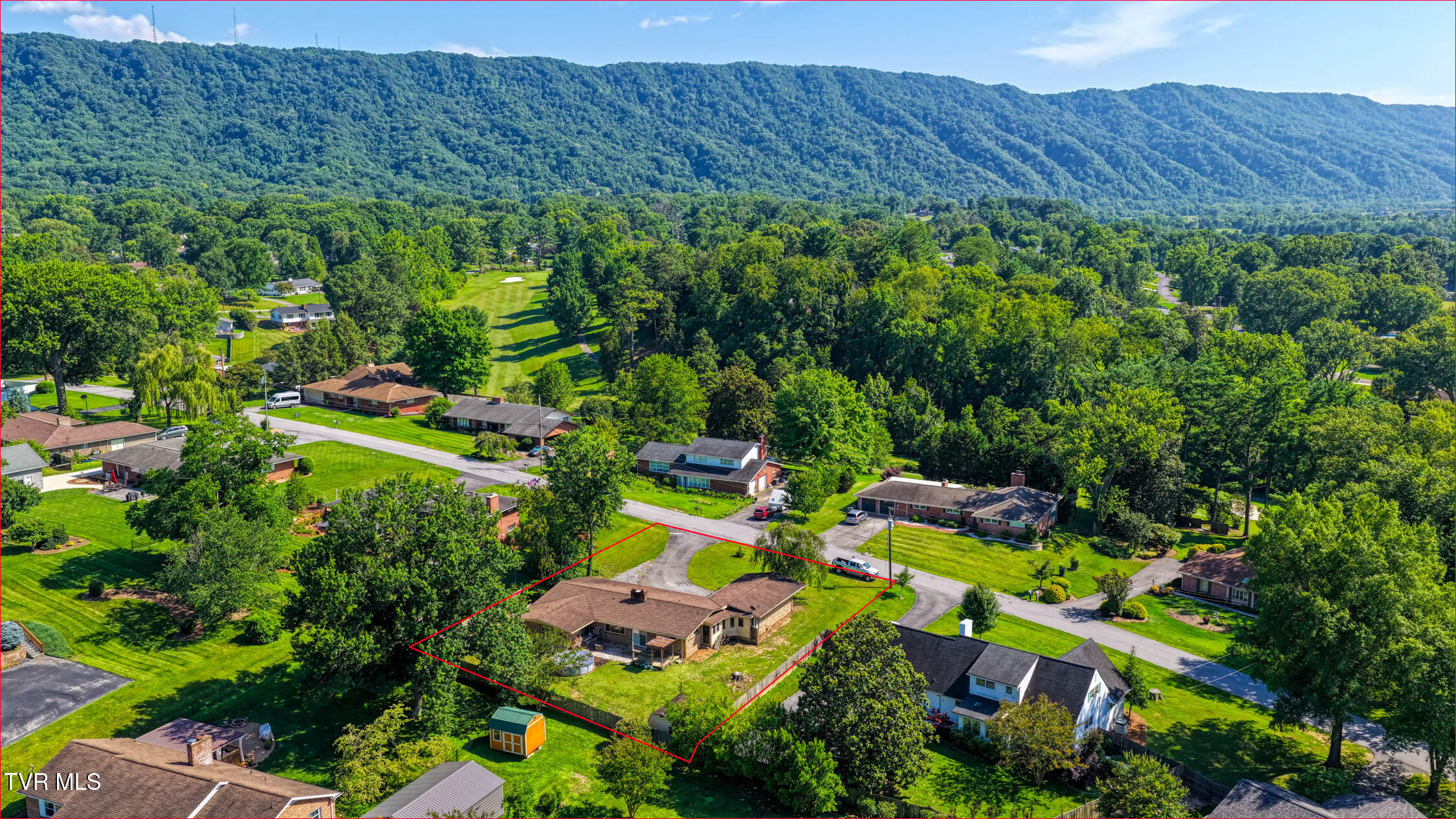 2136 Heatherly Road Kingsport, TN 37660 - Photo 6 of 51 2136 Heatherly. Kpt MLSa (24 of 32)