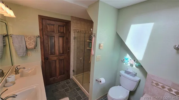 $2,300,000 | 16450 Hwy Yy, Versailles, MO 65084