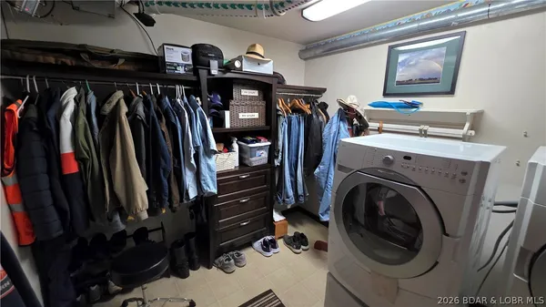 $2,300,000 | 16450 Hwy Yy, Versailles, MO 65084