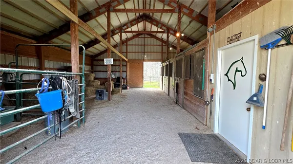 $2,300,000 | 16450 Hwy Yy, Versailles, MO 65084