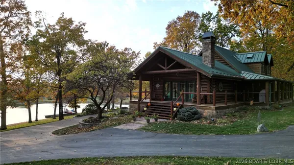 $2,300,000 | 16450 Hwy Yy, Versailles, MO 65084
