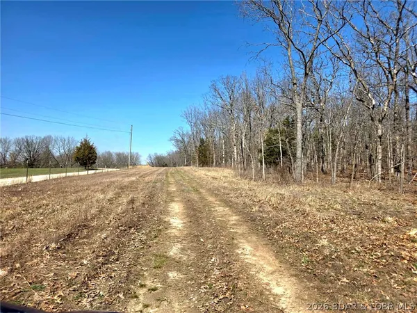 $2,300,000 | 16450 Hwy Yy, Versailles, MO 65084