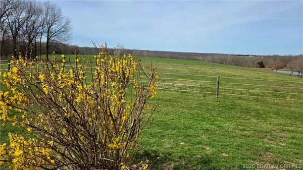 $2,300,000 | 16450 Hwy Yy, Versailles, MO 65084