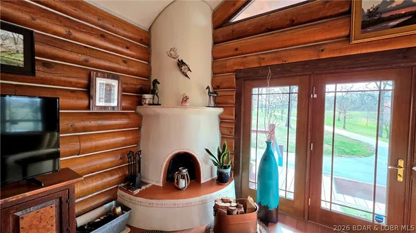 $2,300,000 | 16450 Hwy Yy, Versailles, MO 65084