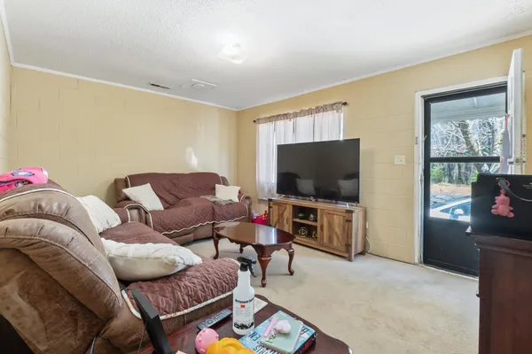 $200,000 | 3943 Tom Manis Road Northeast, Dalton, GA 30721