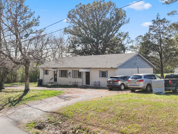 $200,000 | 3943 Tom Manis Road Northeast, Dalton, GA 30721