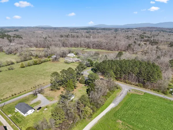 $200,000 | 3943 Tom Manis Road Northeast, Dalton, GA 30721