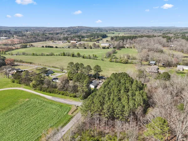 $200,000 | 3943 Tom Manis Road Northeast, Dalton, GA 30721