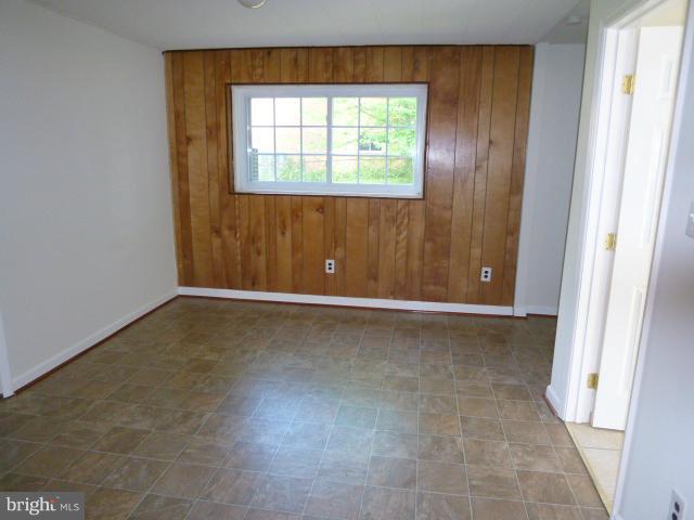 4716 Ravensworth Road Annandale, VA 22003 - Photo 15 of 18 Family Room