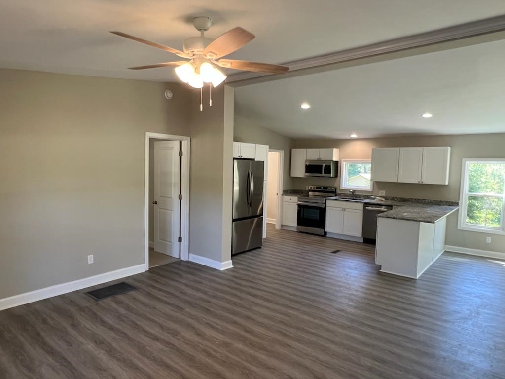 3945 Highway 11 Inman, SC 29349 - Photo 3 of 16