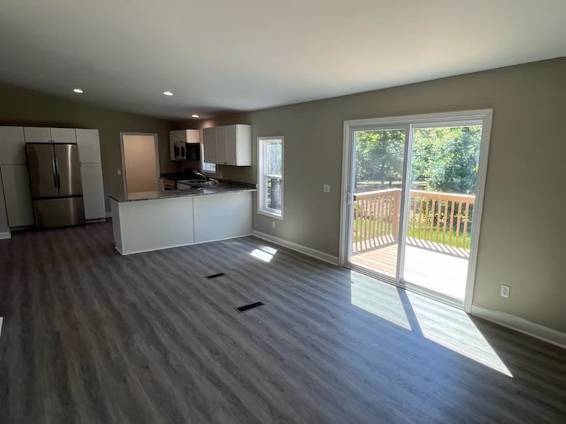 3945 Highway 11 Inman, SC 29349 - Photo 8 of 16
