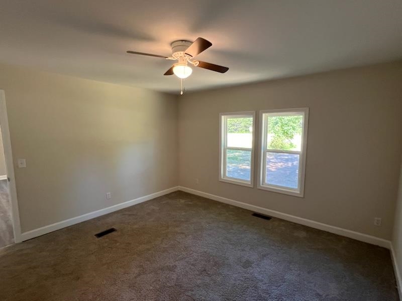 3945 Highway 11 Inman, SC 29349 - Photo 10 of 16