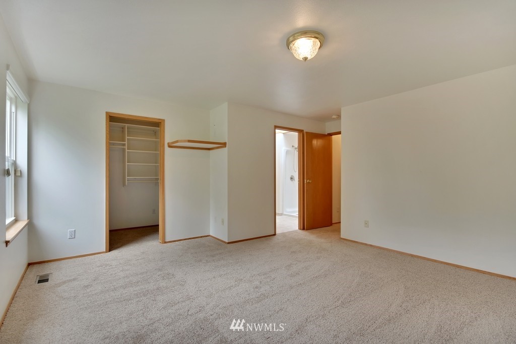 14408 Southeast 169th Street Renton, WA 98058 - Photo 16 of 24 Gallery Image 16