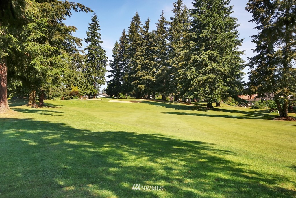 14408 Southeast 169th Street Renton, WA 98058 - Photo 5 of 24 Gallery Image 5