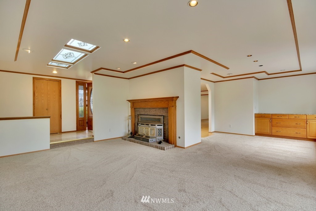14408 Southeast 169th Street Renton, WA 98058 - Photo 6 of 24 Gallery Image 6
