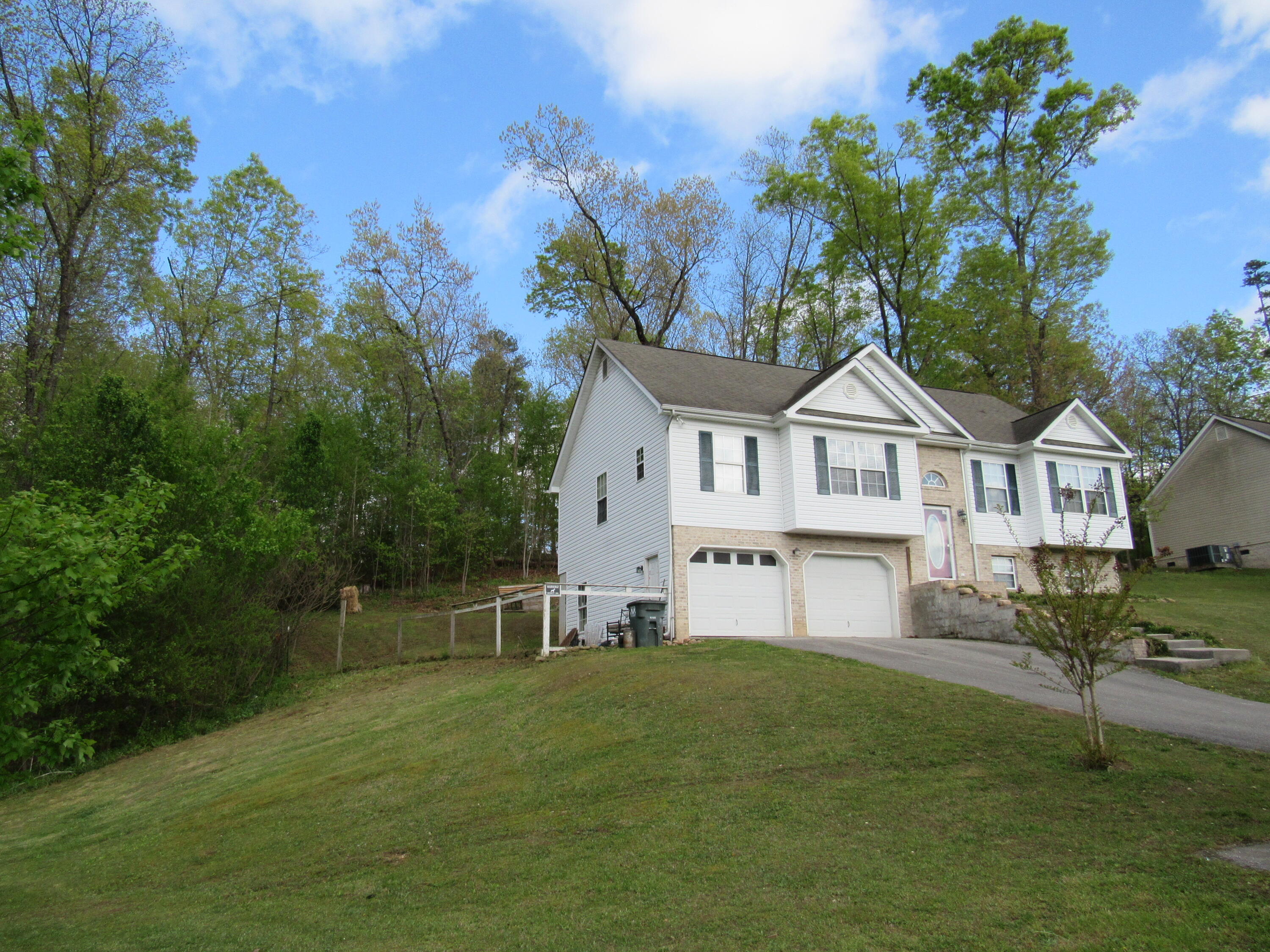686 Howard Leonard Road Ringgold, GA 30736 - Photo 3 of 29 IMG_0203