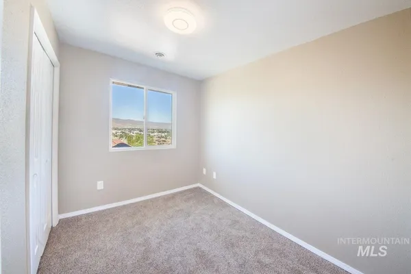 $479,500 | 2975 Dove Drive, Clarkston, WA 99403