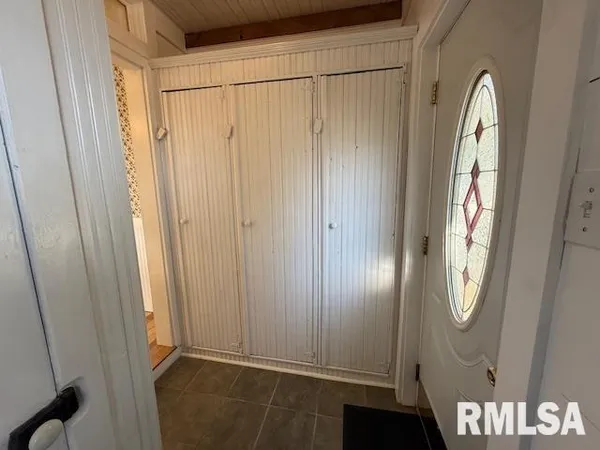 $140,000 | 827 East Carroll Street, Macomb, IL 61455