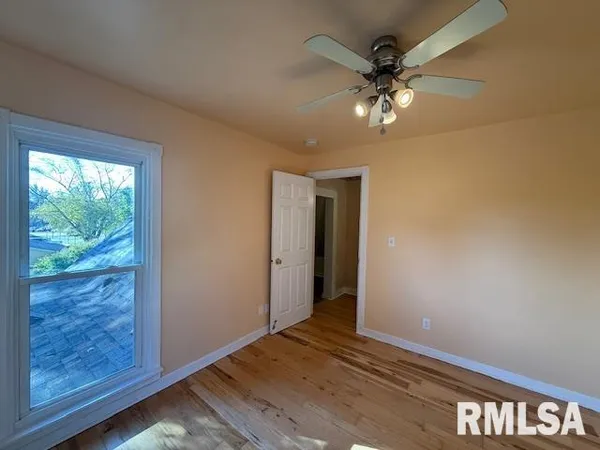 $140,000 | 827 East Carroll Street, Macomb, IL 61455