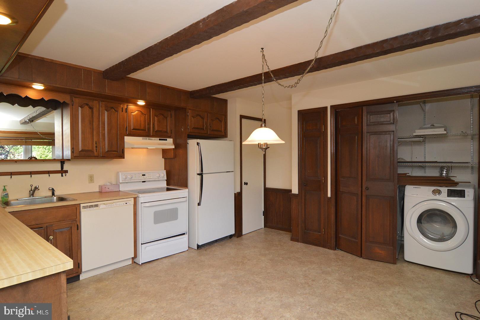481 Faust Road Reading, PA 19608 - Photo 14 of 35 Kitchen