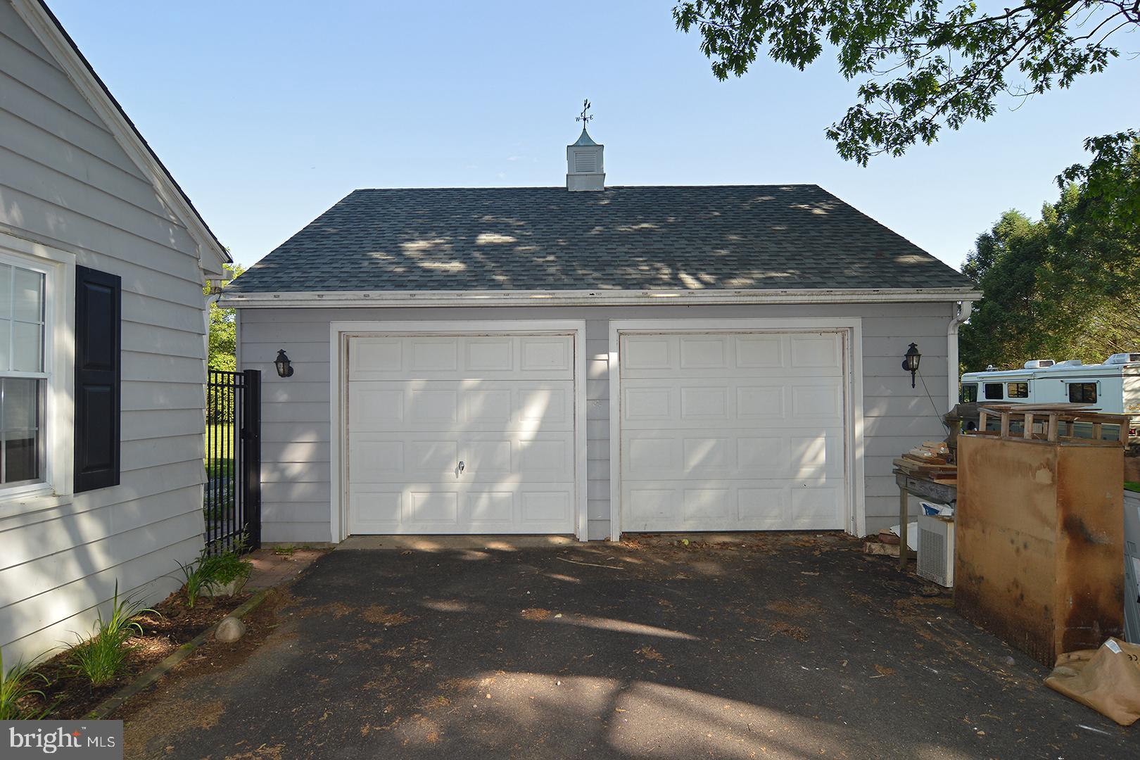 481 Faust Road Reading, PA 19608 - Photo 6 of 35 Garage