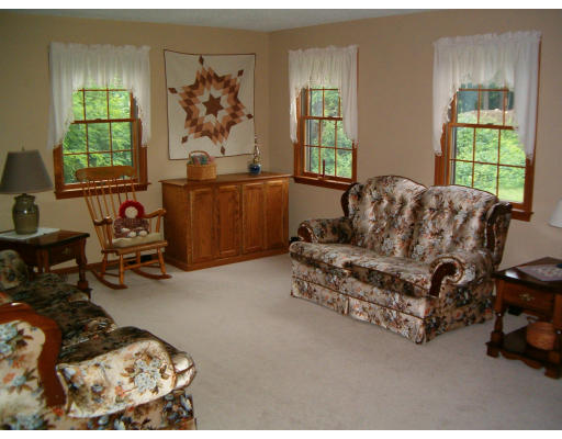 520 Florence Road Northampton, MA 01062 - Photo 4 of 6