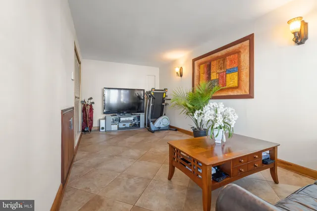 $725,000 | 18 Tall Oaks Court, Old Bridge, NJ 08857