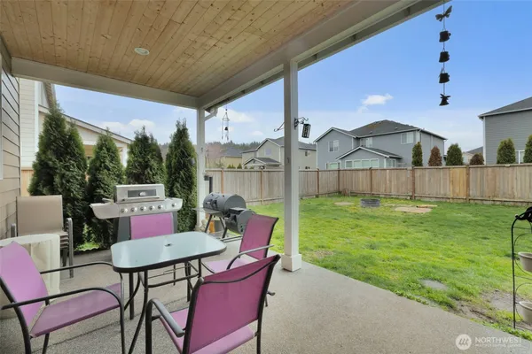 $599,900 | 210 Fielding Street Northeast, Orting, WA 98360