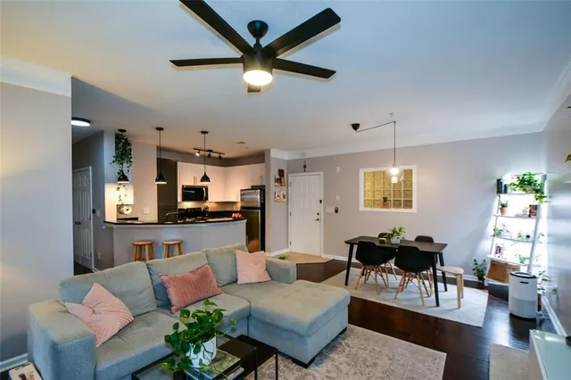 $2,500 | 400 17th Street Northwest, Unit 1219, Atlanta, GA 30363