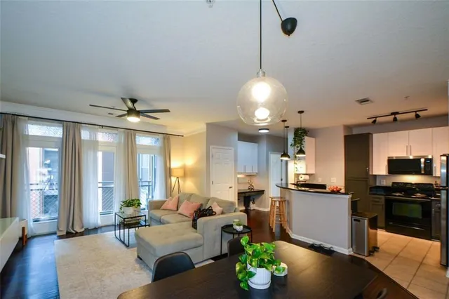 $2,500 | 400 17th Street Northwest, Unit 1219, Atlanta, GA 30363