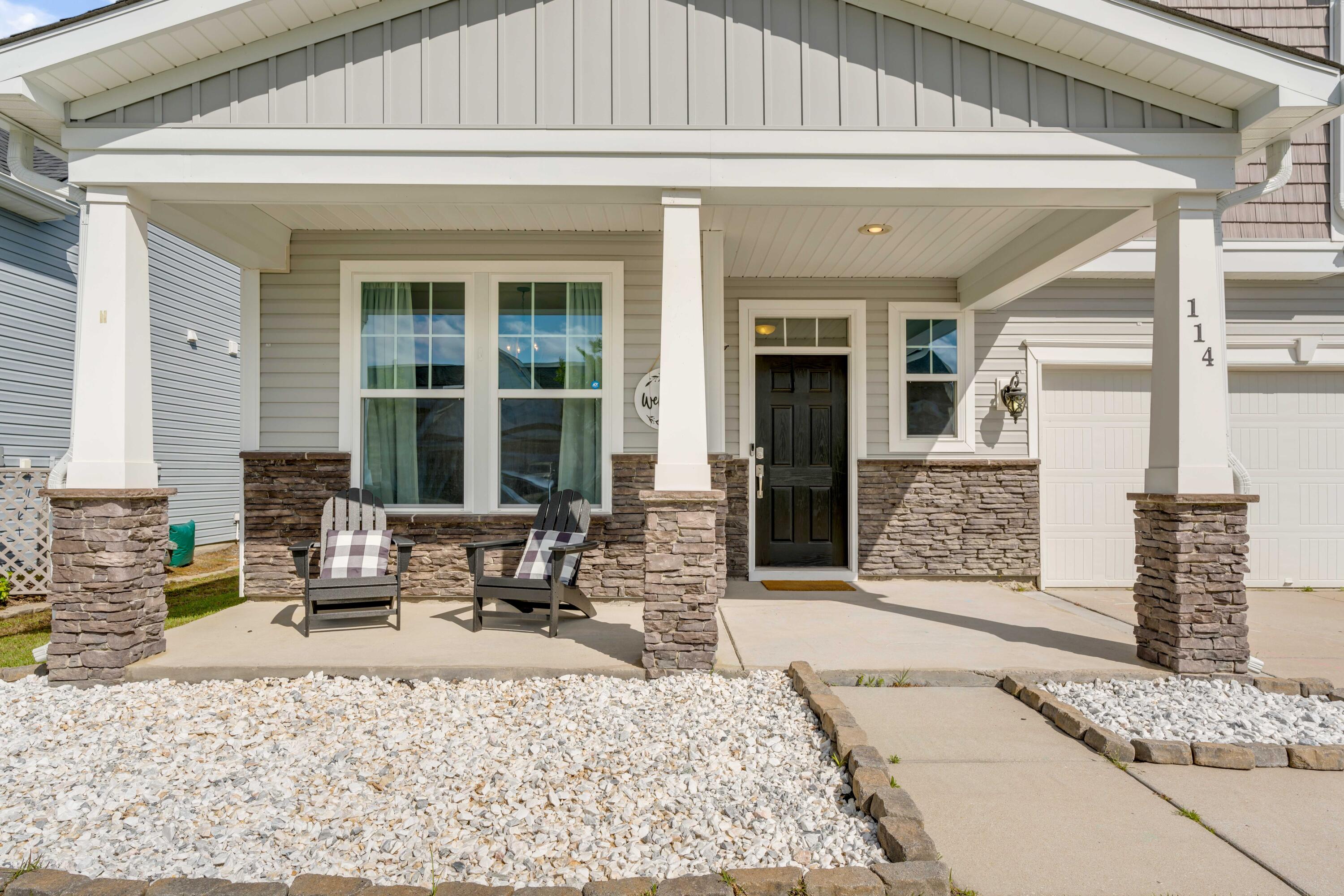114 Koban Dori Road Summerville, SC 29486 - Photo 3 of 41 114KobanDori_NickCannPhoto-37