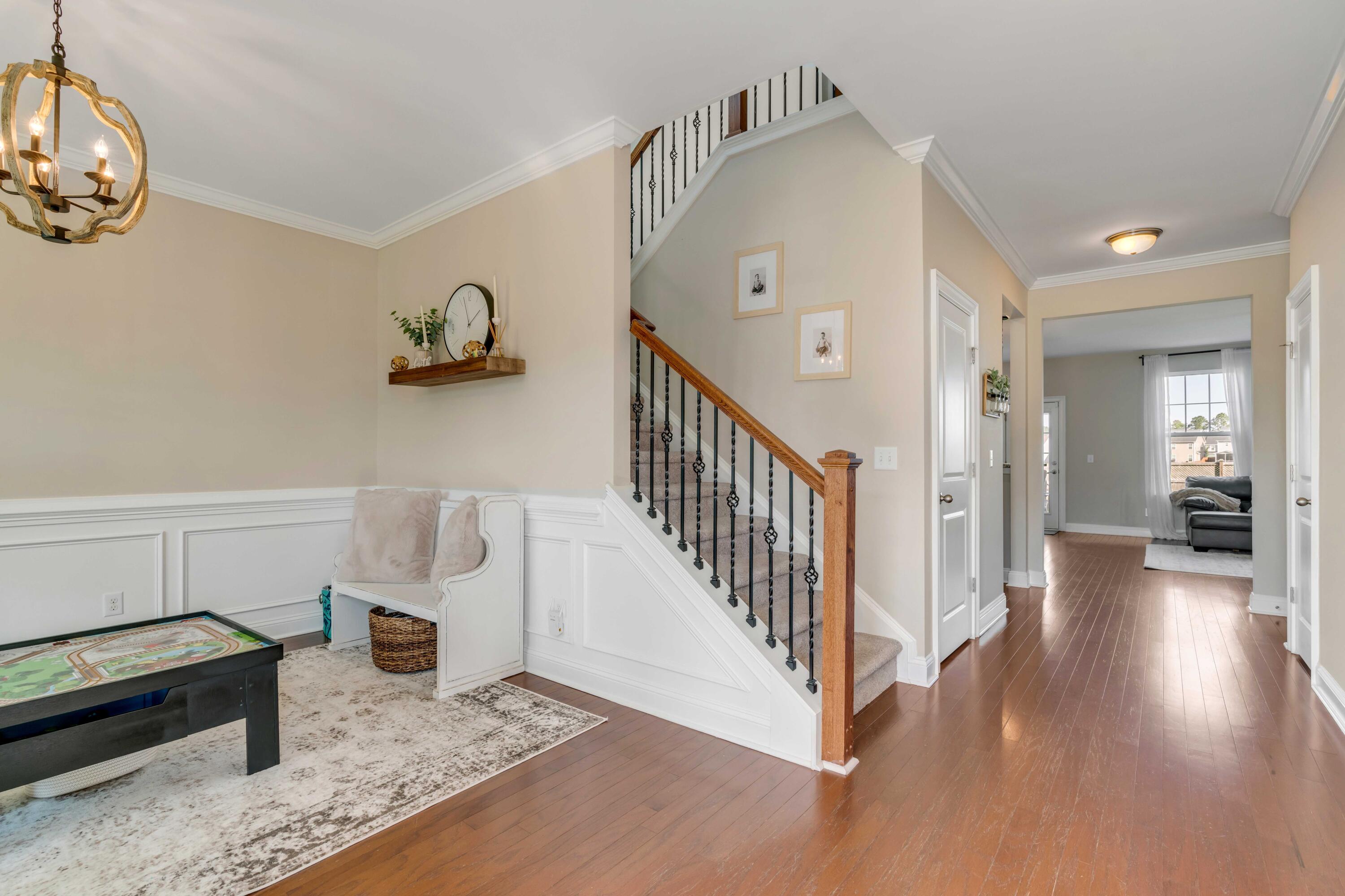 114 Koban Dori Road Summerville, SC 29486 - Photo 4 of 41 foyer