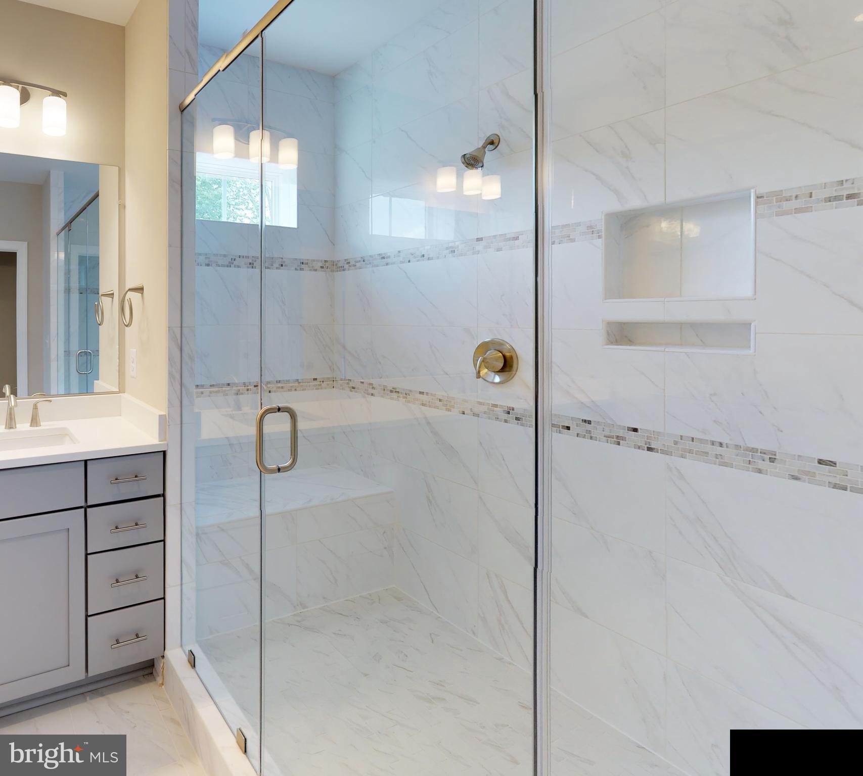 8034 Washington Road Alexandria, VA 22308 - Photo 2 of 6 Gallery Image 2