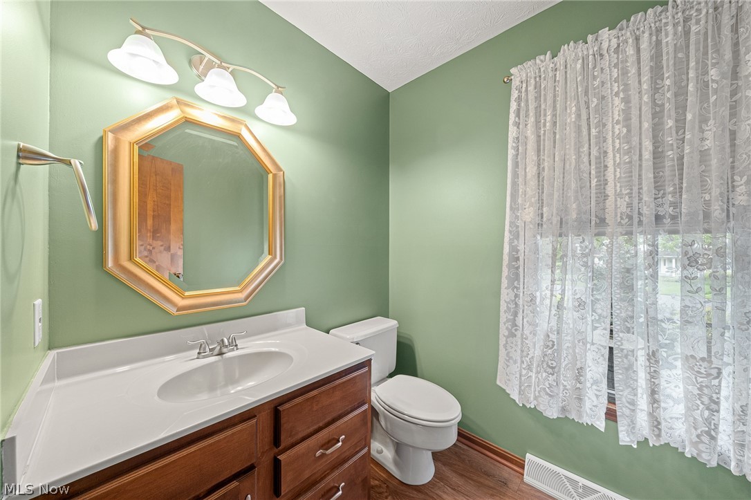 1301 Woodbend Road Ravenna, OH 44266 - Photo 28 of 32 Gallery Image 28