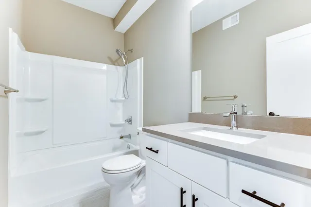 $435,000 | Xxx2 216th Street West, Farmington, MN 55024