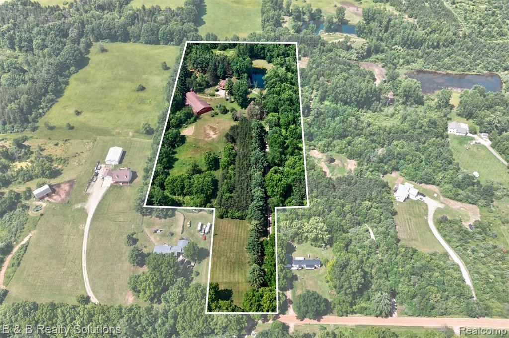 5544 Piersonville Road Columbiaville, MI 48421 - Photo 15 of 49