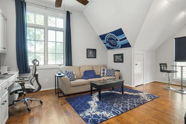 $1,299,900 | 5636 Willis Avenue, Dallas, TX 75206