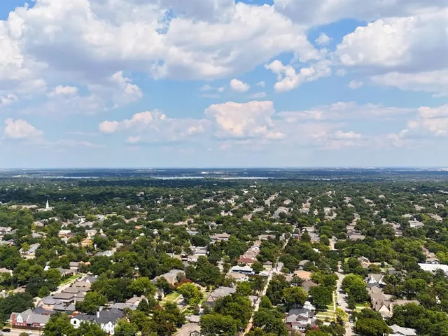 $1,299,900 | 5636 Willis Avenue, Dallas, TX 75206