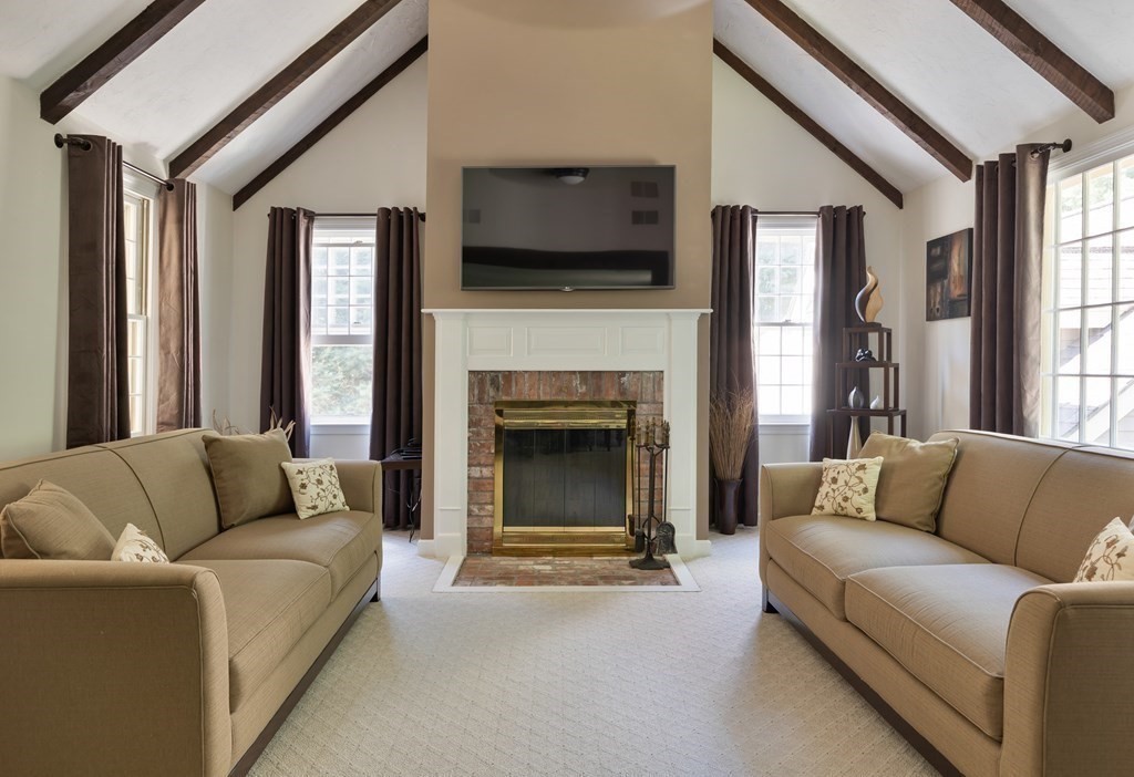 13 Old Farm Road Hopkinton, MA 01748 - Photo 20 of 42 Gallery Image 20