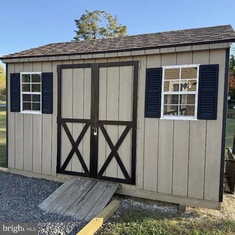 a view of front door