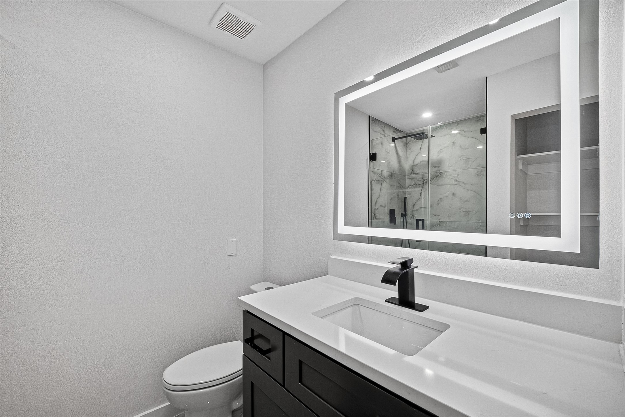 106 South 9th Street Highlands, TX 77562 - Photo 33 of 50